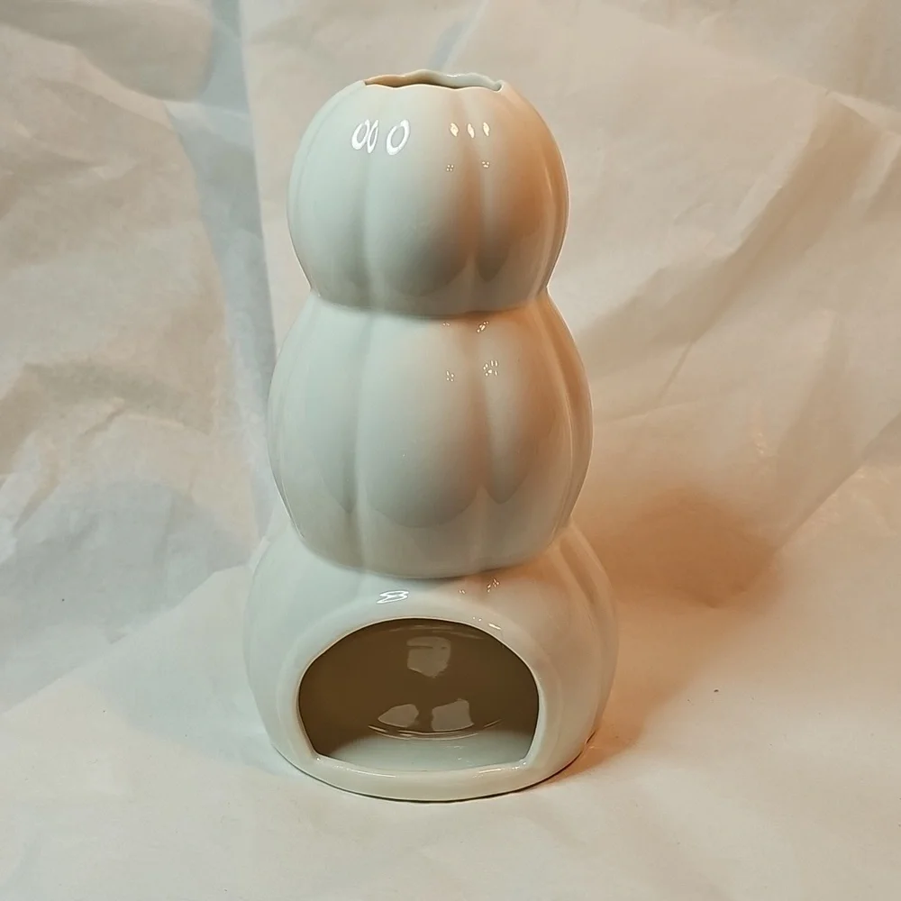 Belleek Stacked Pumpkin Trio Votive Holder - Picture 3 of 7